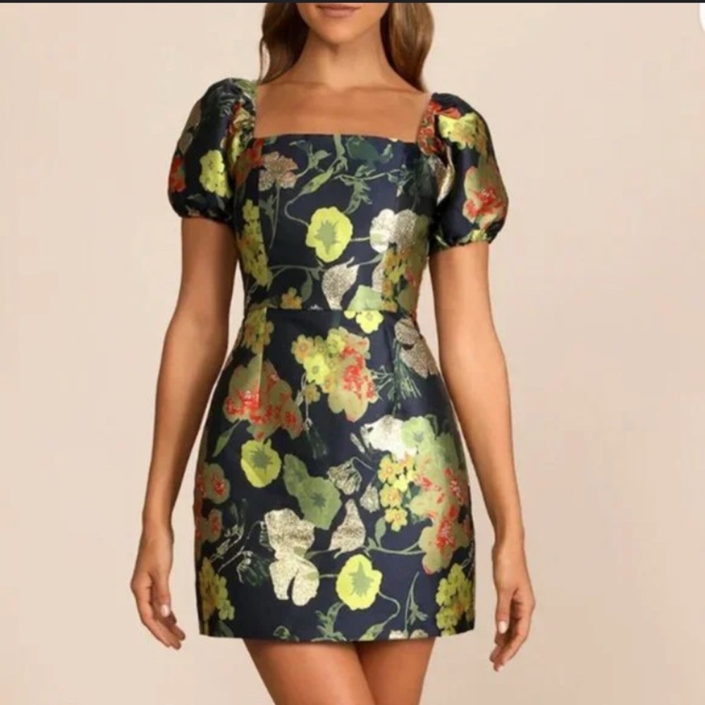 Lulu's Navy Puffed Short Sleeve Cocktail Dress